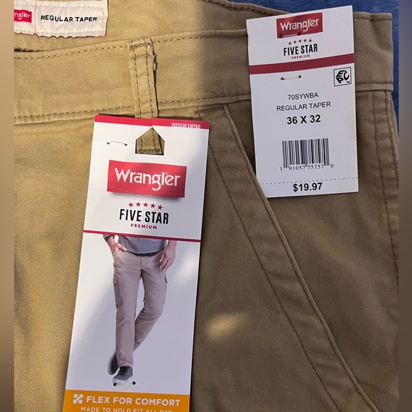 Men’s Cargo Pants NWT- Brand new - Picture 2 of 4